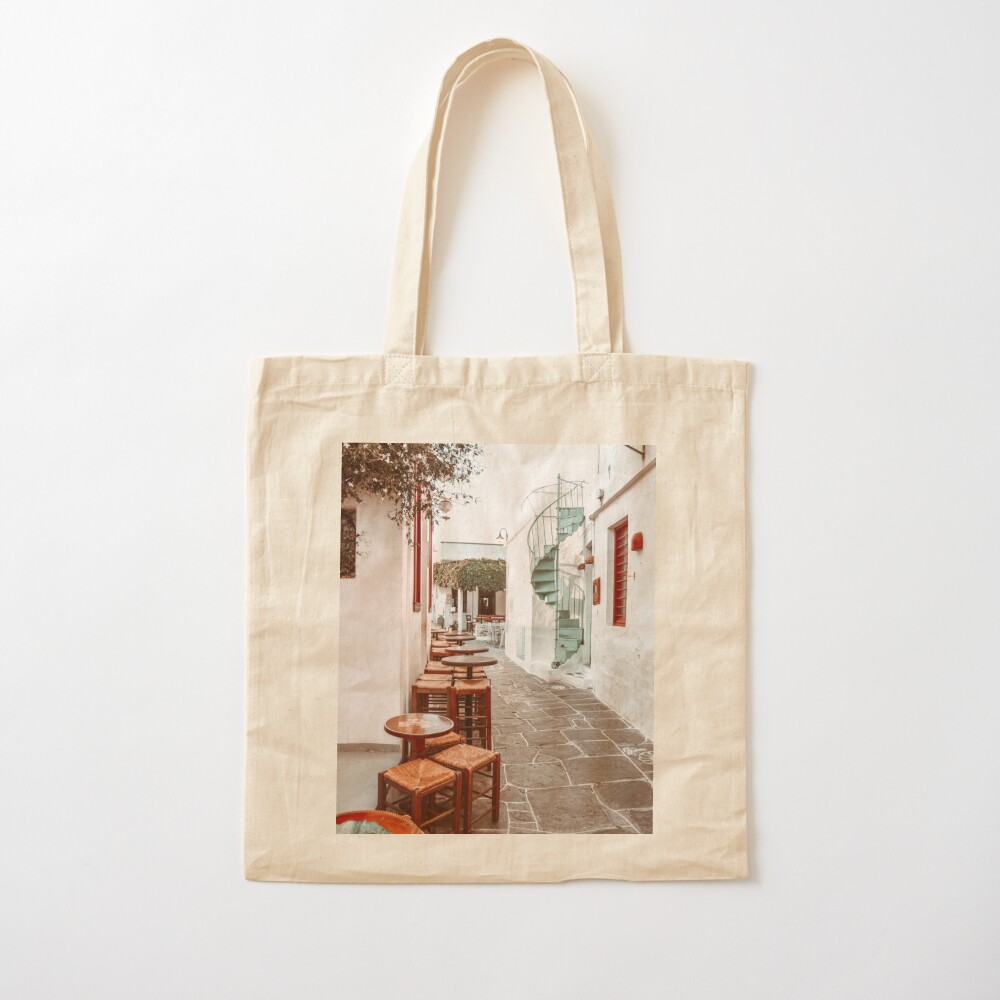 Sifnos Island Street view in G - Street Fashion Greece reseña y precio