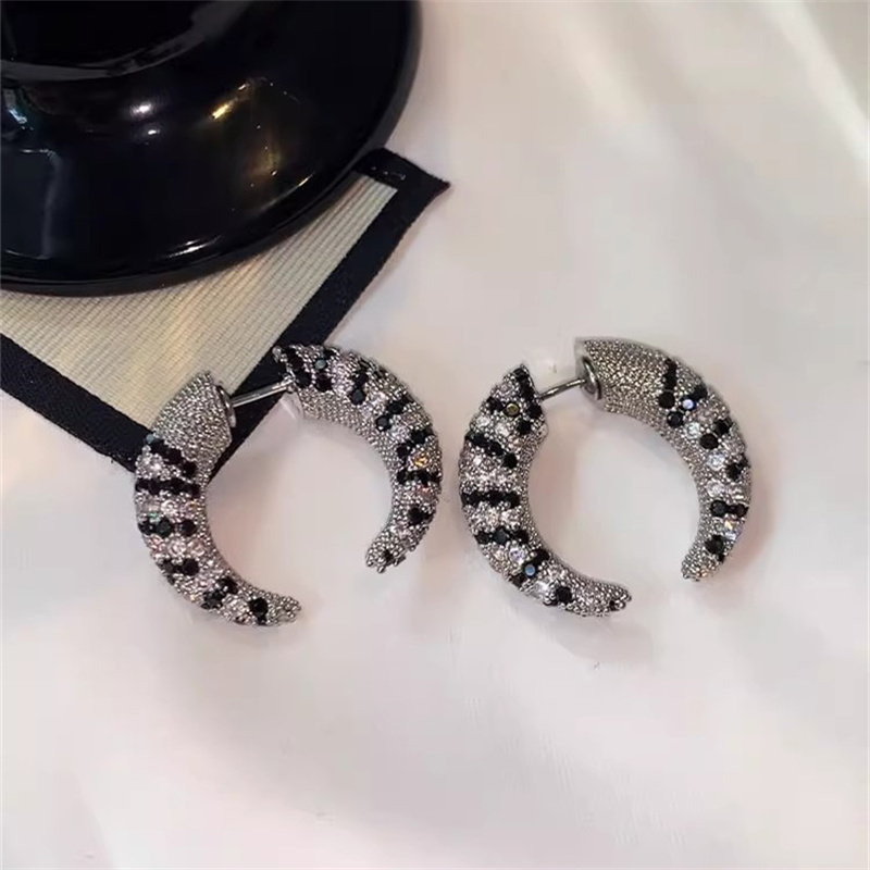 Vintage Front Rear Zircon Horn - Street Fashion Earrings reseña y precio